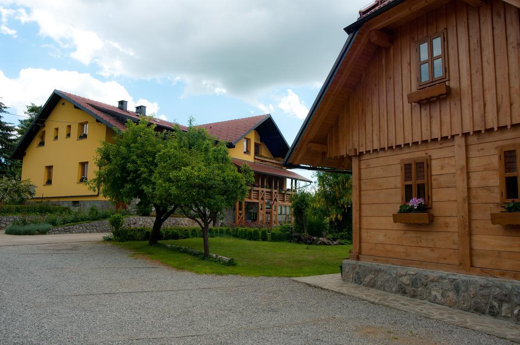 Tourist Farm Ob Izviru Krupe Villa Semic Luaran gambar