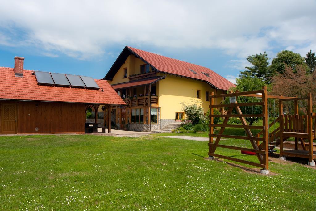 Tourist Farm Ob Izviru Krupe Villa Semic Luaran gambar